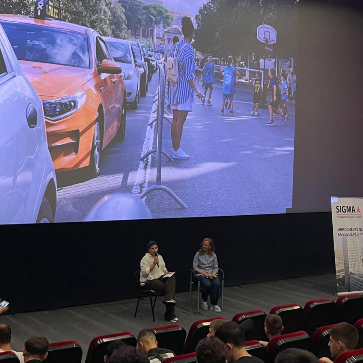 Diskutim për filmin “Utopia Revisited”